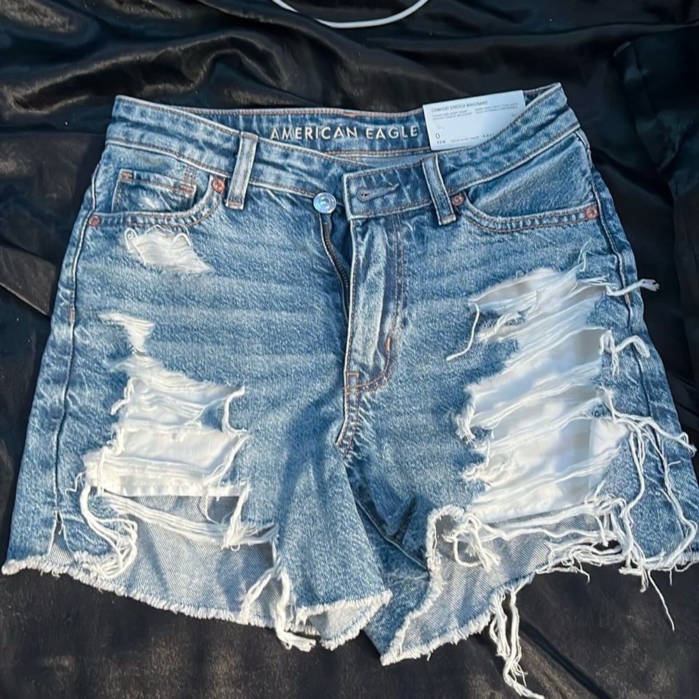 size 0 AE high rise baggy jean short
